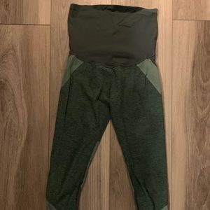 Beyond Yoga Maternity Leggings